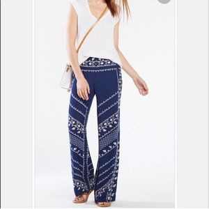 BCBGMaxazria patterned pants size S